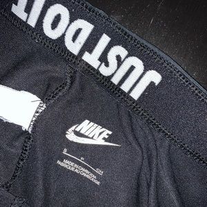 Size S Nike Leggings